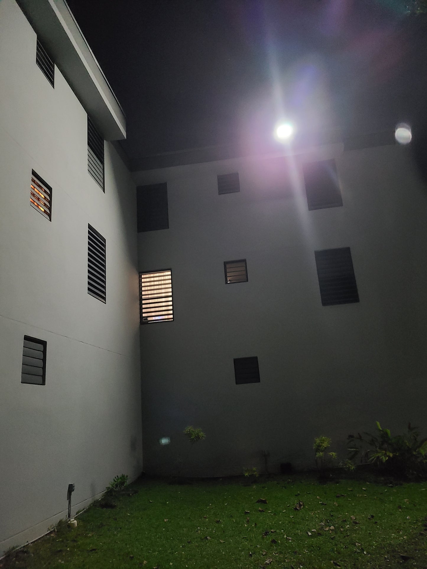 Lámpara Solar Comercial JD 8200L de 10 mil lumenes